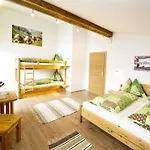 Guest house Alpenhof Grafleiten