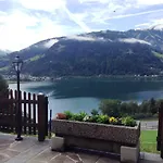 Guest house Alpenhof Grafleiten