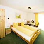 Alpenhof Grafleiten Guest house