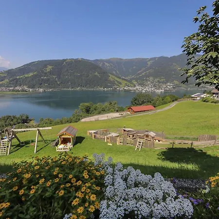 Alpenhof Grafleiten Guest house Zell am See