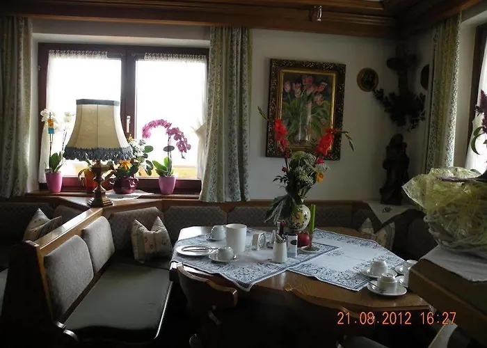 البينهوف جرافليتن بيت ضيافة زيل أم سي